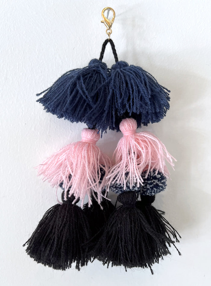 Tassel Navy / Black / Pink